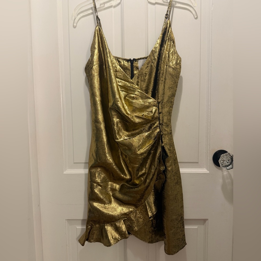 Elegant Gold Women's Dress